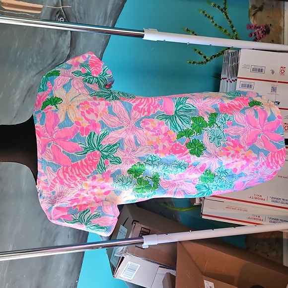 Lilly Pulitzer Fitted Pink and Green Short Sleeve Tee - Picture 4 of 7